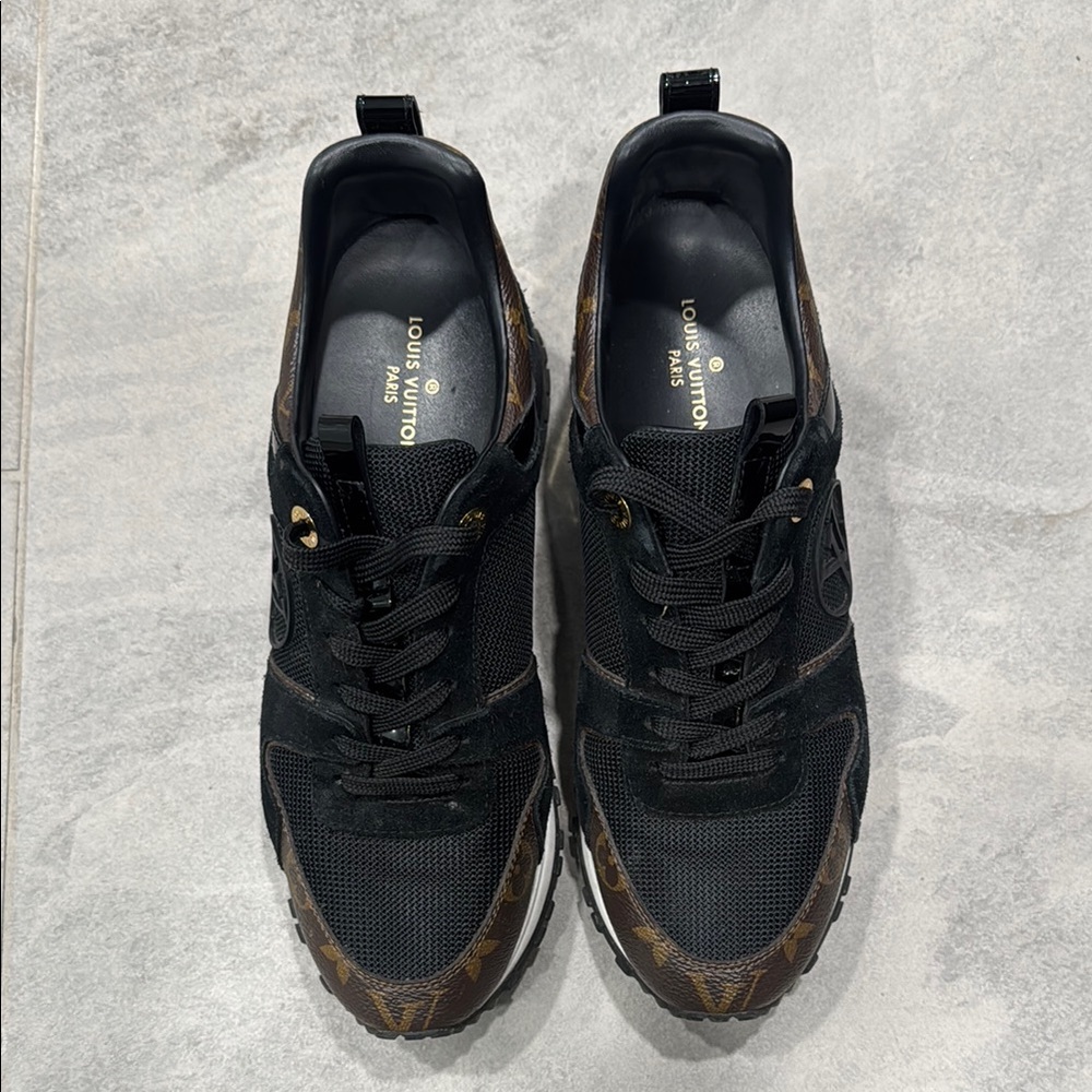 Louis Vuitton Sneakers